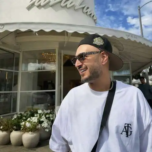 دانلود آهنگ سپهر خلسه مرد سال